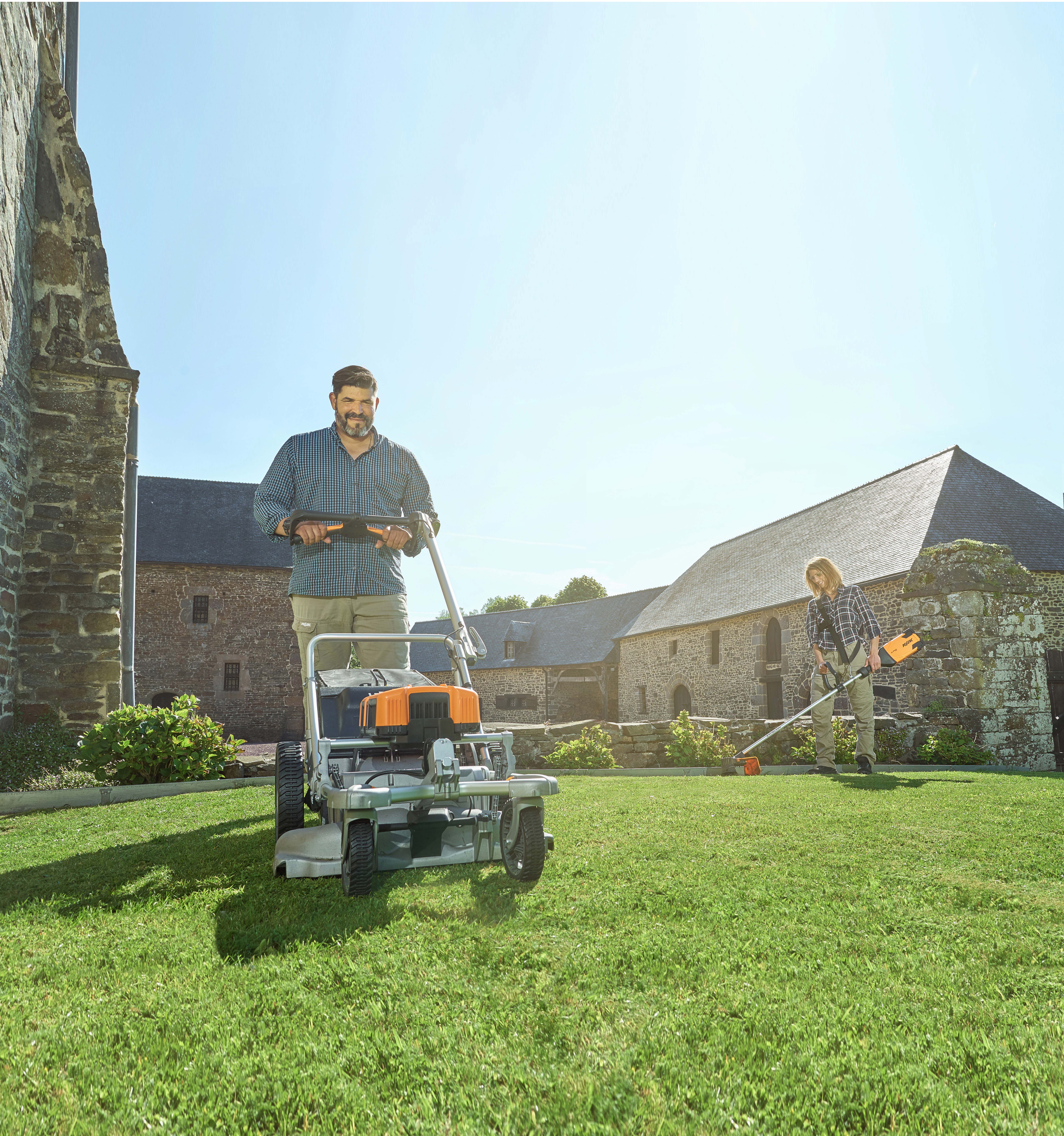 Rasion mower 2 in use